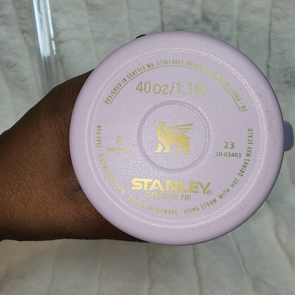 Lilac Stanley Quencher H2.0 Tumbler - Picture 4 of 5